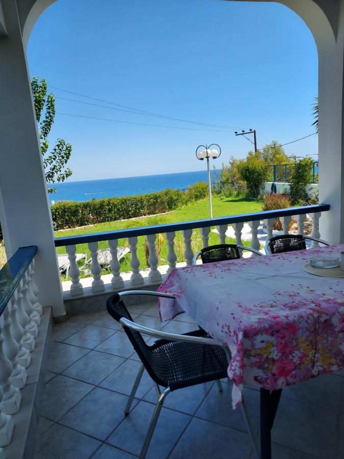 Villa Stegna Архангелос Екстериор снимка